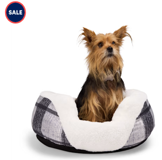 EveryYay Essentials Oval Cuddler Pet Bed, 23" L X 17" W X 7" H, Black and White Plaid